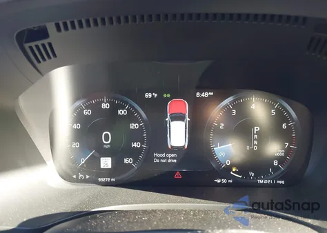 2018 Volvo Xc60 T6 Momentum from USA, damaged, VIN LYVA22RK2JB096703